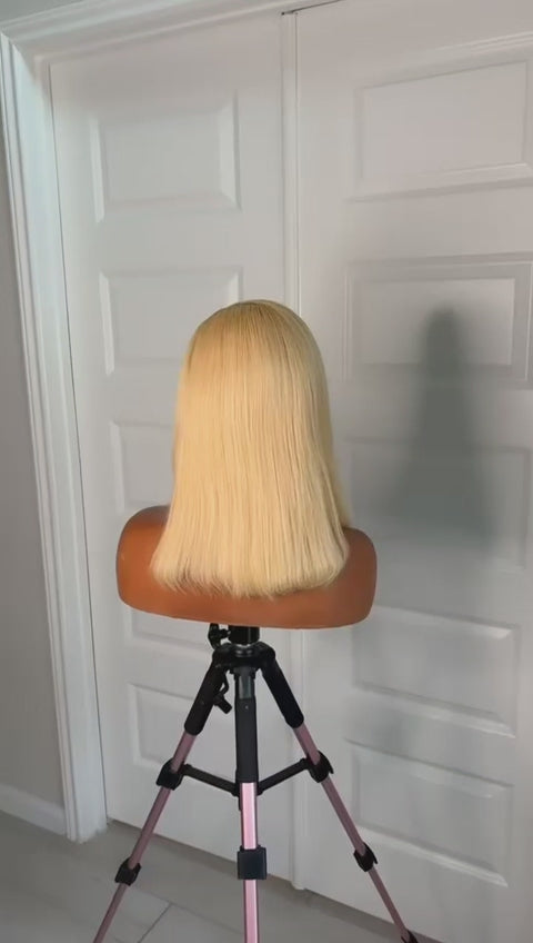 Straight Blonde Bob Wig.