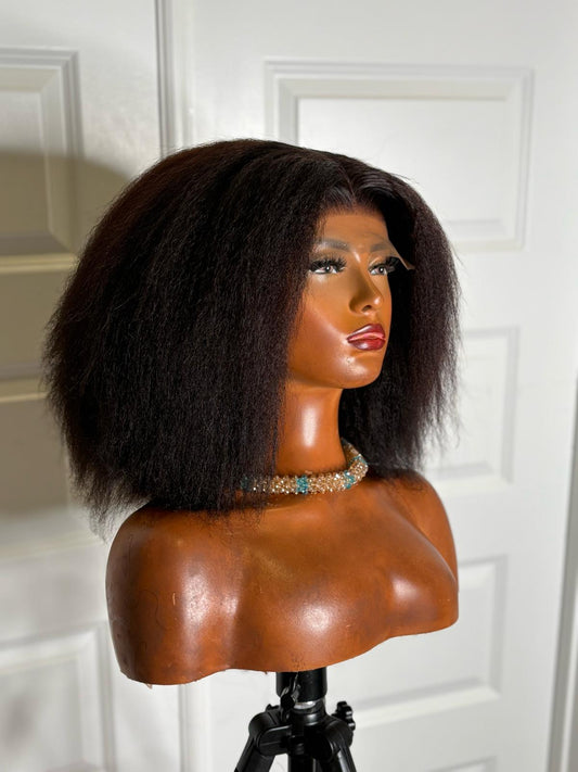 10-Inch Luxury Kinky Straight Glueless Wig , 100% Human Hair, 5×5 HD Lace Closure