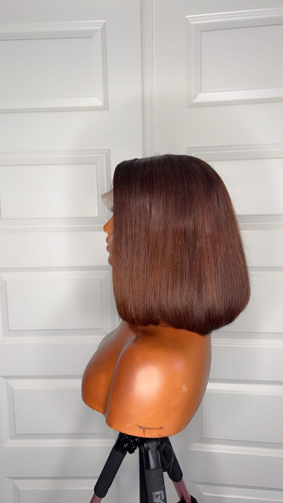 Classy 10-inch coffee brown Glueless Bob wig