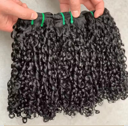 Luxury Loose Curls Hair Bundles – 100% Raw Human Hair, Full & Voluminous