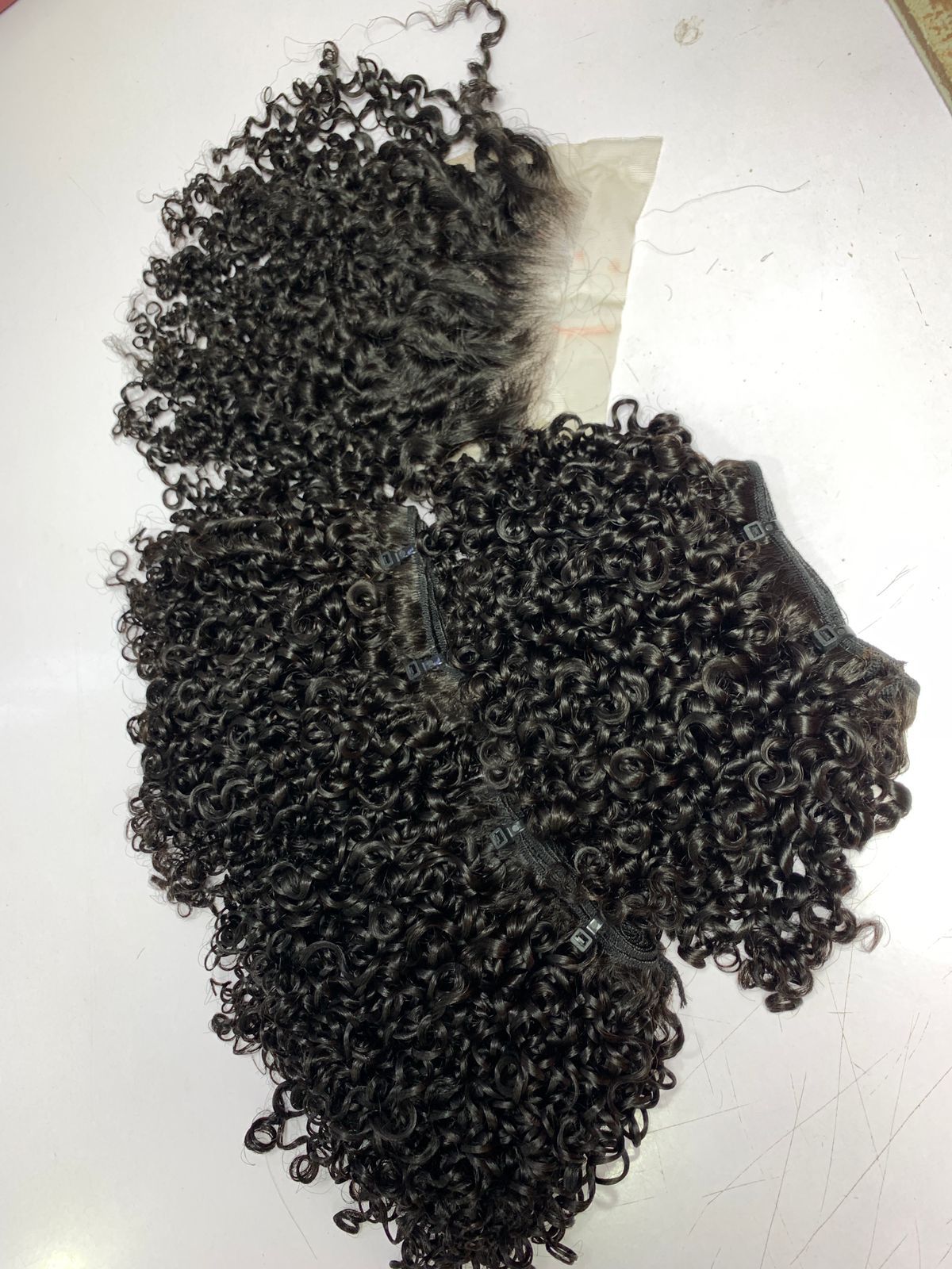 Luxury Loose Curls Hair Bundles – 100% Raw Human Hair, Full & Voluminous