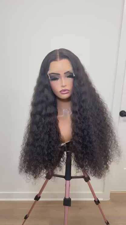 Signature Curly Pixels Glueless Wig,6x6, 5x5 HD Lace. (450grm)