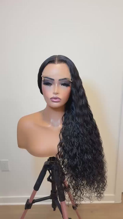 Signature Curly Pixels Glueless Wig,6x6, 5x5 HD Lace. (450grm)