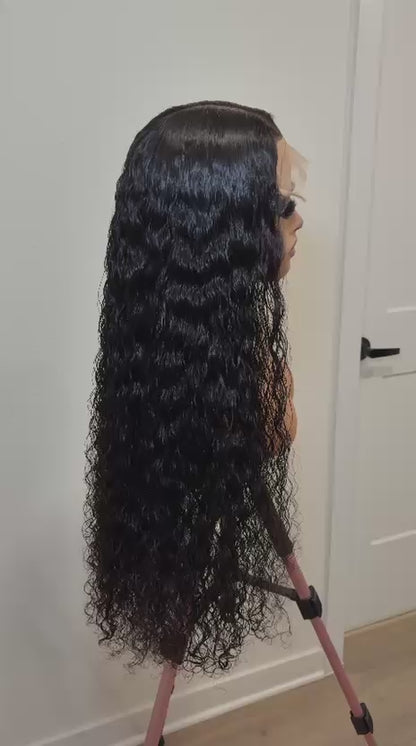Signature Curly Pixels Glueless Wig,6x6, 5x5 HD Lace. (450grm)